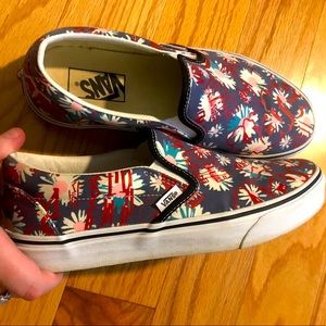 Patterned Vans - size 9